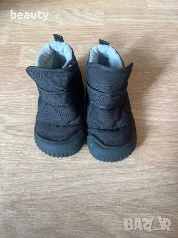 Детски боти Размер 25     