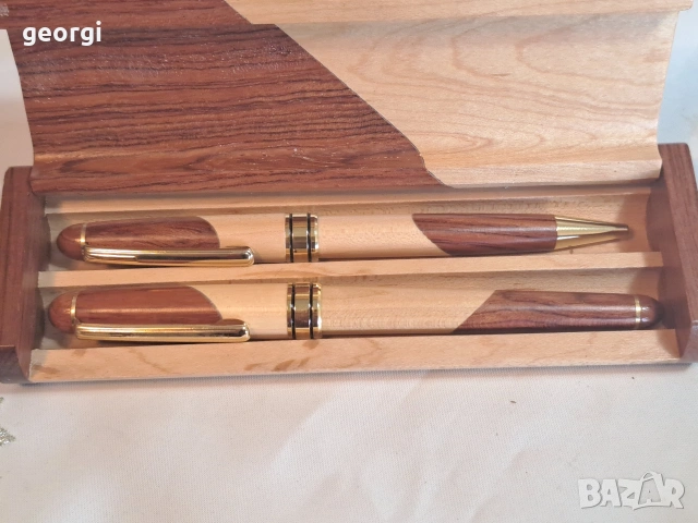 луксозен дървен комплект писалка и химикал в дървена кутия 34/2, снимка 2 - Антикварни и старинни предмети - 53845233