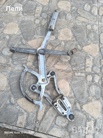 Десен механизъм за ел стъкло Мерцедес 124 седан , снимка 3 - Части - 53102926