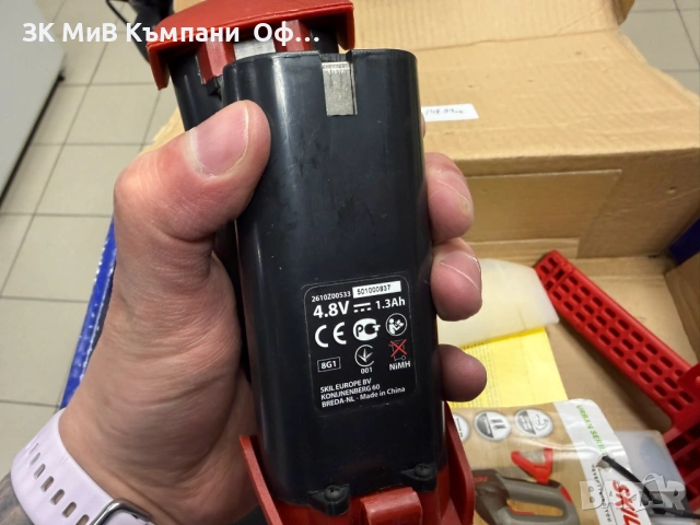 Акумулаторна ножица Skil 0750 , снимка 4 - Градинска техника - 53164040