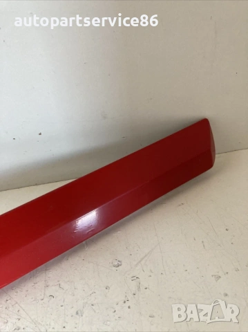 Лайсна за предна дясна врата червена за Volvo S40 2.0 TDI (2009) 08694731, снимка 3 - Части - 53833138
