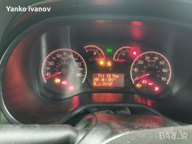 Fiat Doblo фабричен метан, снимка 8 - Автомобили и джипове - 45683032