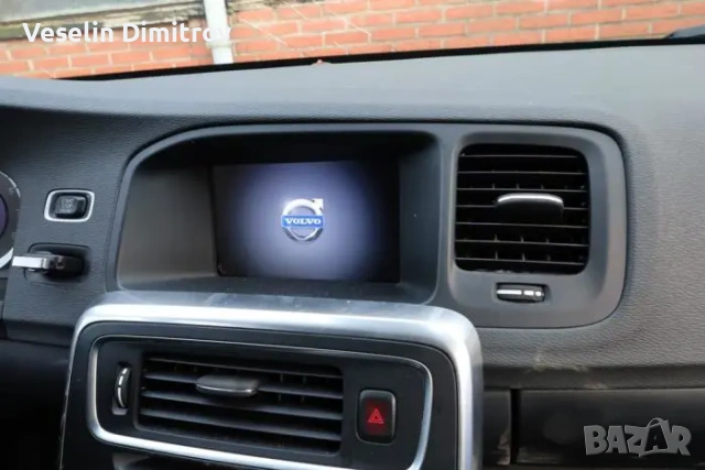 Дисплей мултимедия за Volvo след 2010г 5 инча