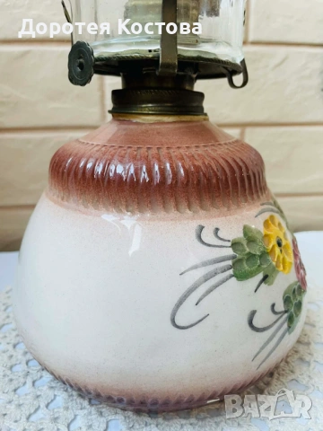 Красива керамична лампа от Англия, снимка 3 - Антикварни и старинни предмети - 53821273