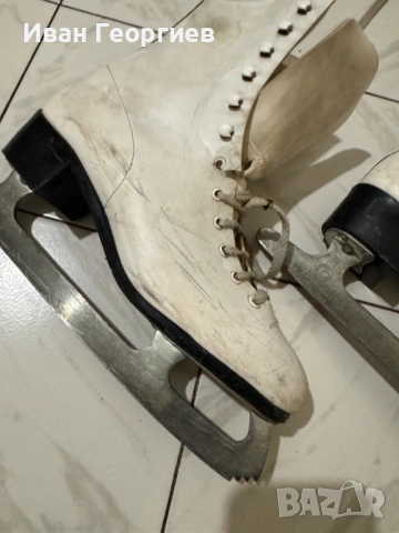 Кънки за лед номер 25, снимка 3 - Ролери, кънки - 53077955