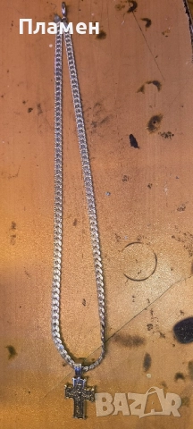 Сребърният синджир е с медальон или кръст, снимка 5 - Колиета, медальони, синджири - 51937837