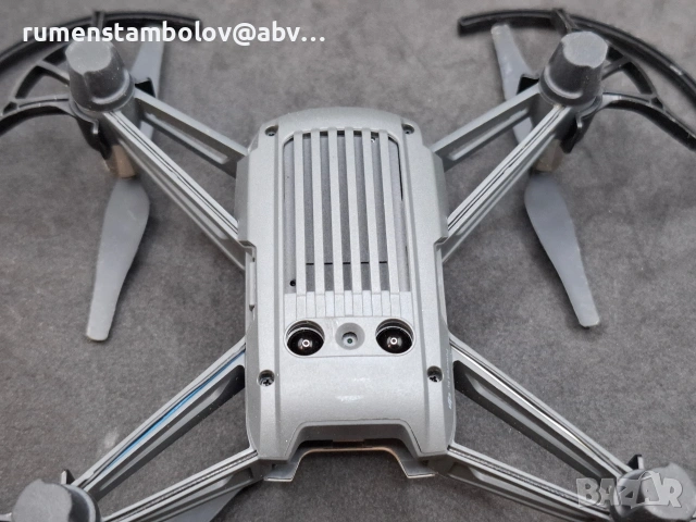 DJI Ryze Tello + Game Sir контролер + усилвател за Wi-Fi и др. , снимка 3 - Дронове и аксесоари - 53667290