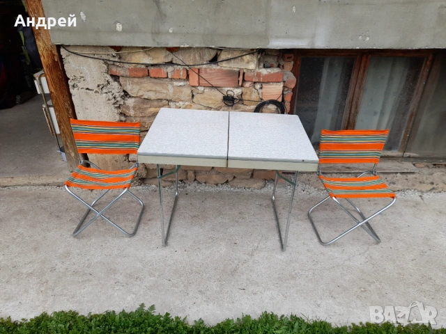 Стар туристически комплект маса със столчета, снимка 2 - Други ценни предмети - 54265560
