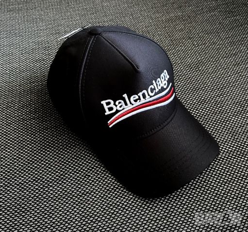 Шапка с козирка Balenciaga унисекс, снимка 1 - Шапки - 45160685