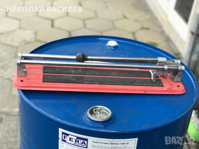 Машинка. за  рязане  на  плочки  55  см  .