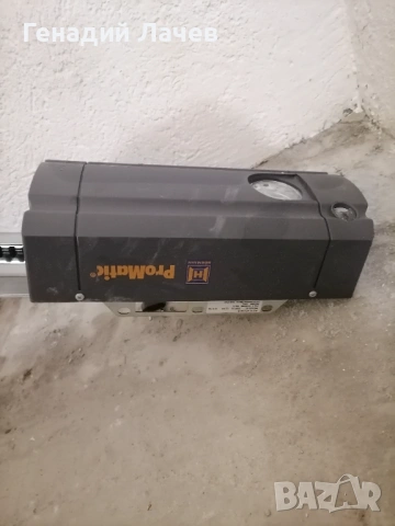 Ел. мотор Hoermann ProMatik за гаражна врата тип "летящо крило", снимка 5 - Входни врати - 53922821