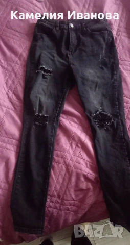 Различни модели дънки и  Armani,спортни долнища Adidas,North Face , снимка 2 - Клинове - 47714849