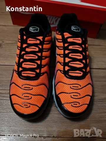 Nike Air Max Plus, 42 размер, оранжево-лилави, снимка 5 - Маратонки - 53725929