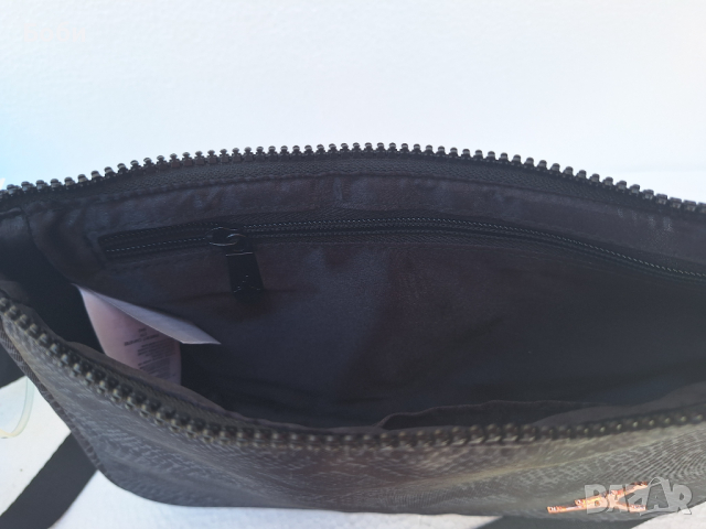 Nike Jordan Handbag - дамска чанта, снимка 7 - Чанти - 45011582