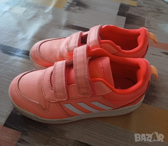 Детски спортни обувки, N 31, снимка 2 - Детски маратонки - 50758428