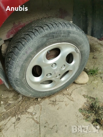 Джанти с зимни гуми 14 Пежо 