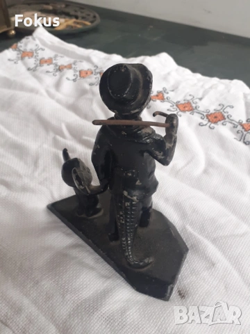 Метална руска статуетка, фигура - крокодила Гена и Чебурашка, снимка 3 - Антикварни и старинни предмети - 53279704