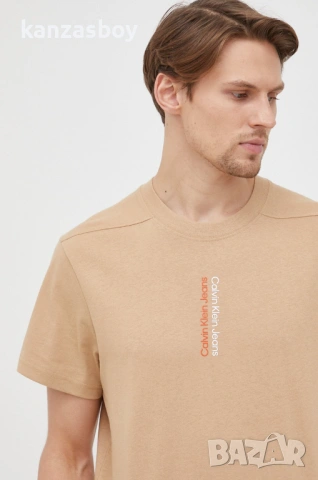 calvin klein - страхотна мъжка тениска L