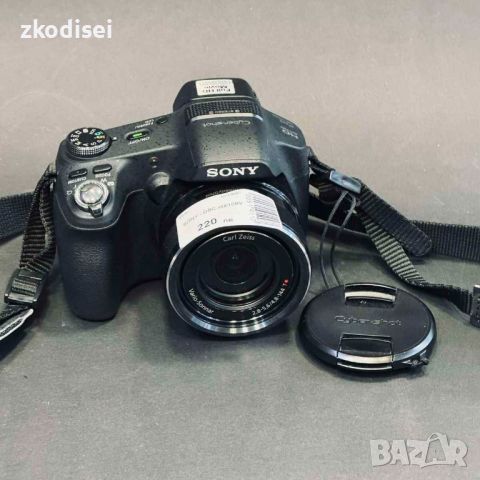Фотоапарат Sony DSC-HX100V, снимка 3 - Фотоапарати - 45510878