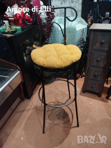 Комплект 4 бр. масивни бар столове от ковано желязо – Вечен модел 