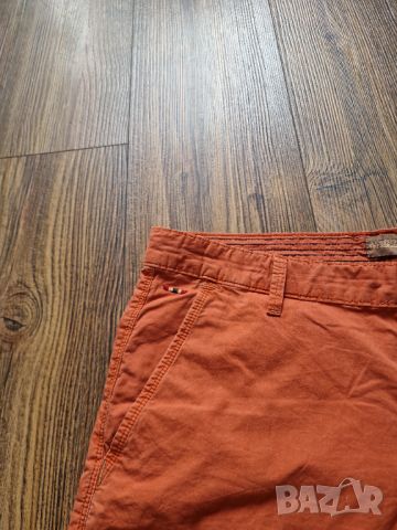Страхотни мъжки  къси  панталони NAPAPIJRI , размер 34 , снимка 5 - Къси панталони - 45759258