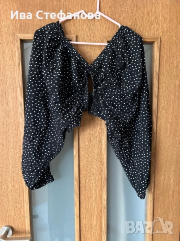 Нов кукленски разкошен топ черен на бели точки 100 % памук памучен буфан ръкав , снимка 2 - Корсети, бюстиета, топове - 51610341