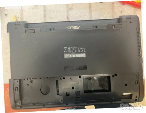 Долен корпус за Asus X552C и сервизен капак, снимка 2 - Части за лаптопи - 45299160