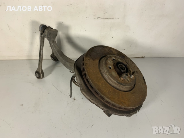 Преден ляв шенкел главина Audi A4 A5 A6 A7 C7 Q5 4G0407241C