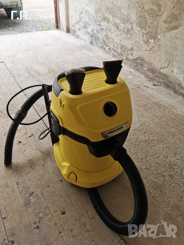 Прахосмукачка Karcher WD 3 Car с гаранция, снимка 3 - Прахосмукачки - 53454471