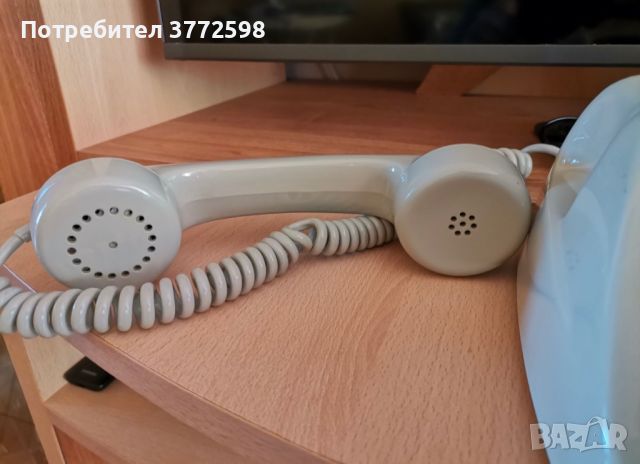 Стар испански домашен телефон APA8008, снимка 6 - Колекции - 46145249