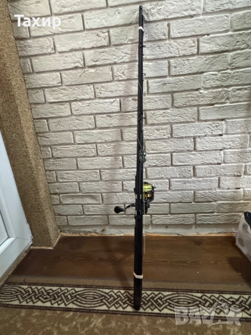 Продавам фидер въдица