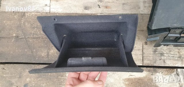 Голяма и малка жабка за бмв е46 bmw e46 glove box , снимка 5 - Части - 47182692