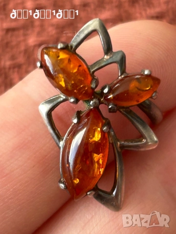 Старинен руски сребърен пръстен с кехлибар 