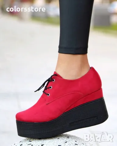 Обувки на платформа - червен велур - 120K