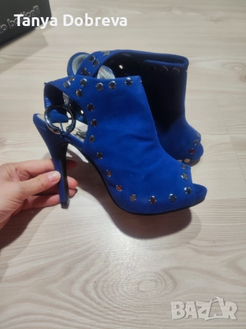 Дамски обувки 