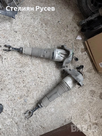 Преден  амортисьор  4E0616040AJ Предна въздушна възглавница  audi a8 s8 d3 5.2 450hp facelift 2009г