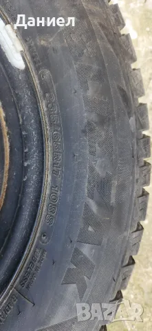 3 броя зимни гуми BRIDGESTONE BLIZZAK 235/65/17 с джанти , снимка 4 - Гуми и джанти - 48670104