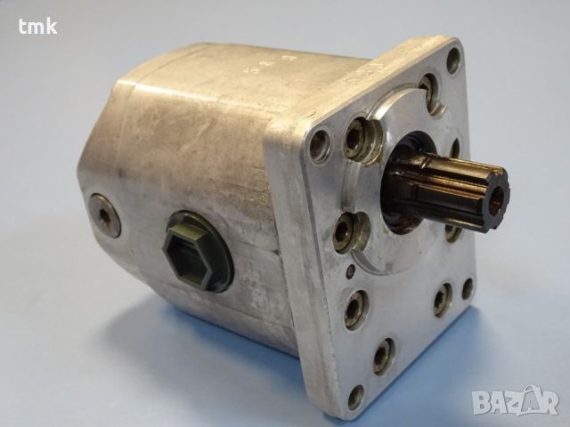 Хидромотор ORSTA 20/16 TGL-10860, снимка 7 - Резервни части за машини - 45727763