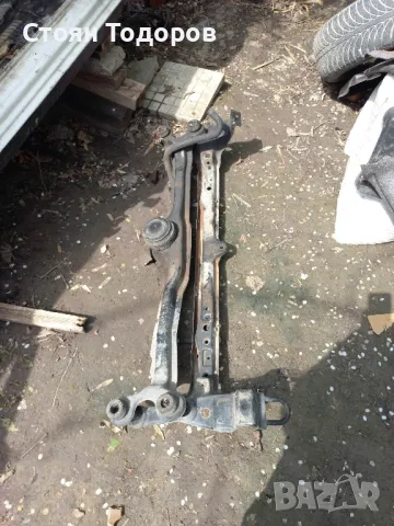 греда за Фолксваген Пасат б4