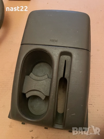 Конзола-(барче) за  Сузуки Гранд Витара 1998-2005 год 1.6 97 к.с, снимка 3 - Части - 52669646