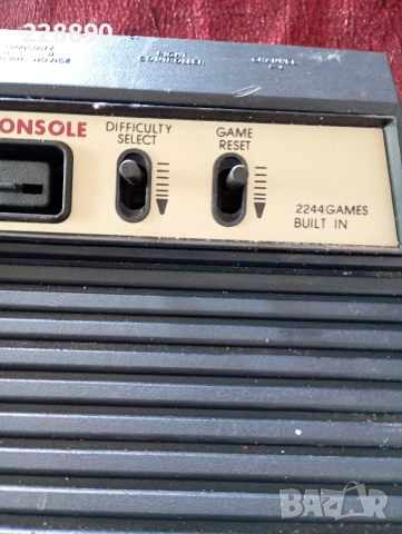 Конзола -стара телевизионна игра , снимка 4 - Други ценни предмети - 52649026