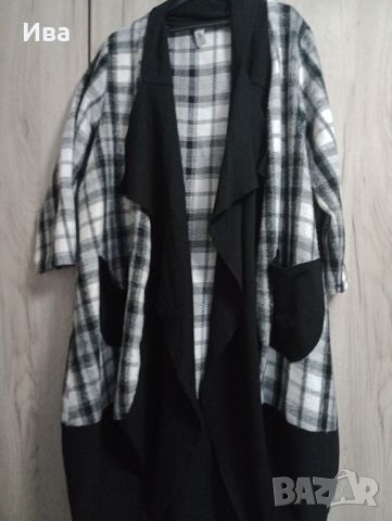 Палто дамско,нестандартна кройка, снимка 1 - Палта, манта - 46410359