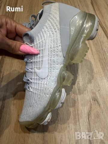 Оригинални маратонки Nike Air VaporMax Flyknit! 39 н, снимка 2 - Маратонки - 53761183