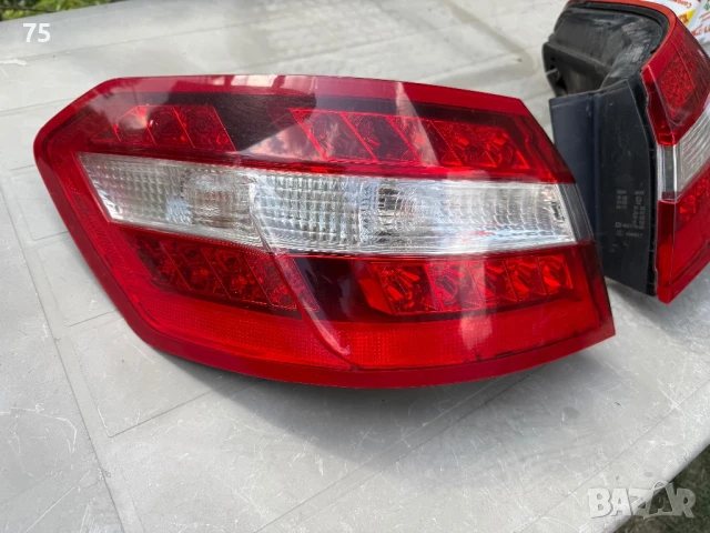 Външни стопове - Mercedes E(w212), снимка 2 - Части - 51420037