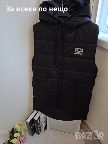 Miu Miu Мъжки Черен Елек С Качулка🔝Мъжка Грейка В Черен Цвят Миу Миу Код BS-77