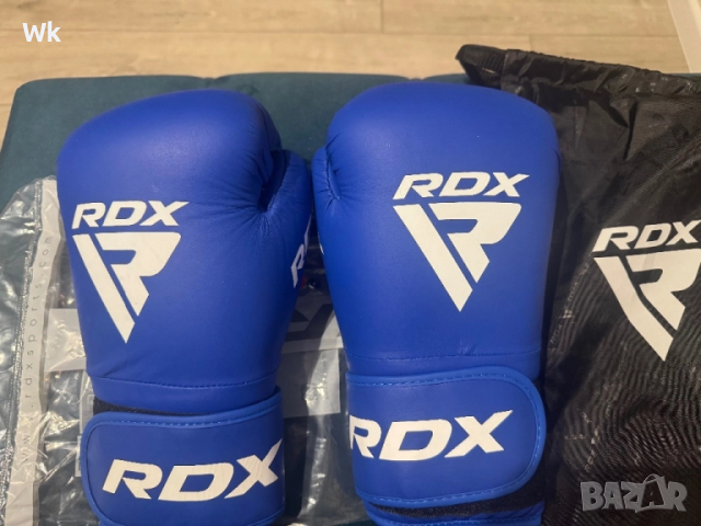 Боксови ръкавици Rdx