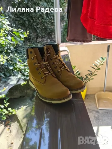 Оригинални боти Timberland, снимка 3 - Дамски боти - 46992616