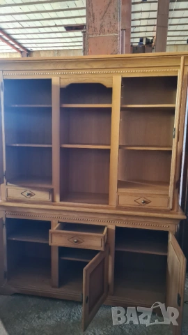 Уникален масивен дъбов бюфет – Елегантност и стил за Вашия дом!, снимка 9 - Бюфети - 54202993