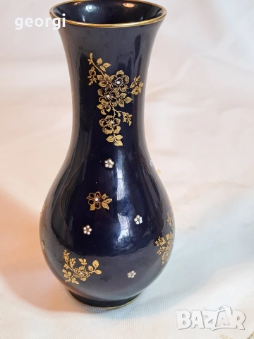 немска порцеланова ваза кобалт с позлата М1, снимка 2 - Вази - 53393708