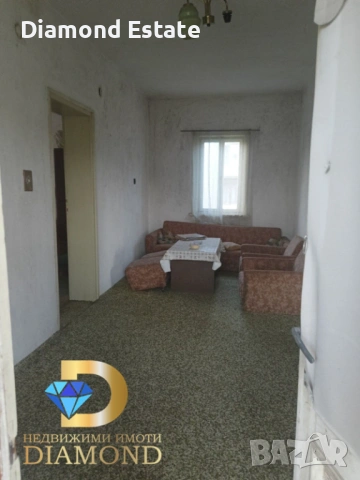 Двуетажна къща в село Книжовник, обл. Хасково, снимка 9 - Къщи - 53348457